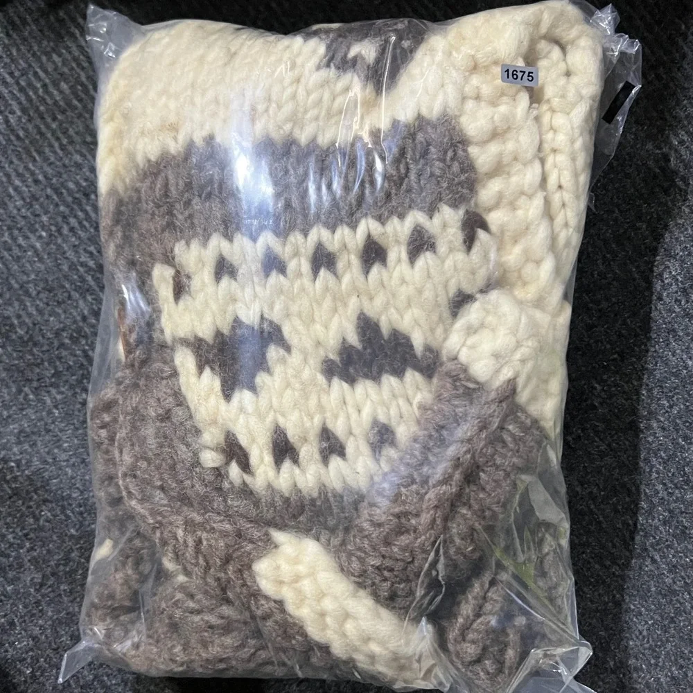 Vintage Cowichan Wool Vest Mens M Brown Eagle Thunderbird Hand Knit Canada